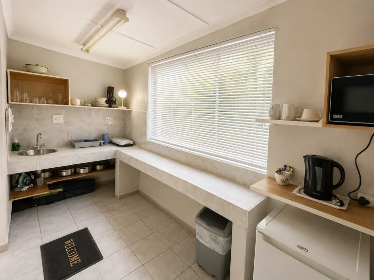 Guesthouse-bnb-accommodation-Calvinia (2)