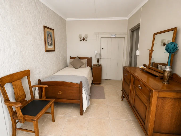 Guesthouse-bnb-accommodation-Calvinia (3)